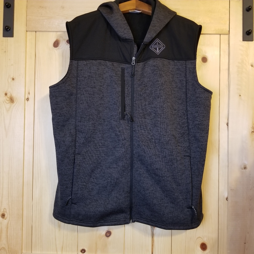Fossa Apparel District Sweater Fleece Hooded Pocketed Vest